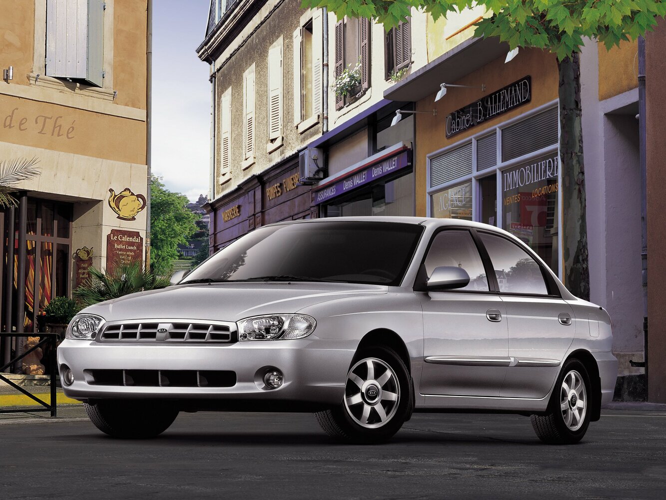 Kia Sephia II Рестайлинг (2001–2004) · 1.6 AT (101 л.с.)