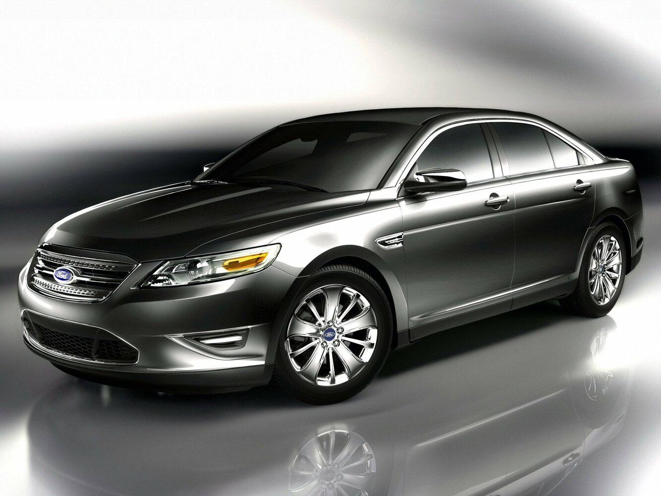 Ford Taurus VI (2009–2012) · SHO 3.5 AT (365 л.с.)