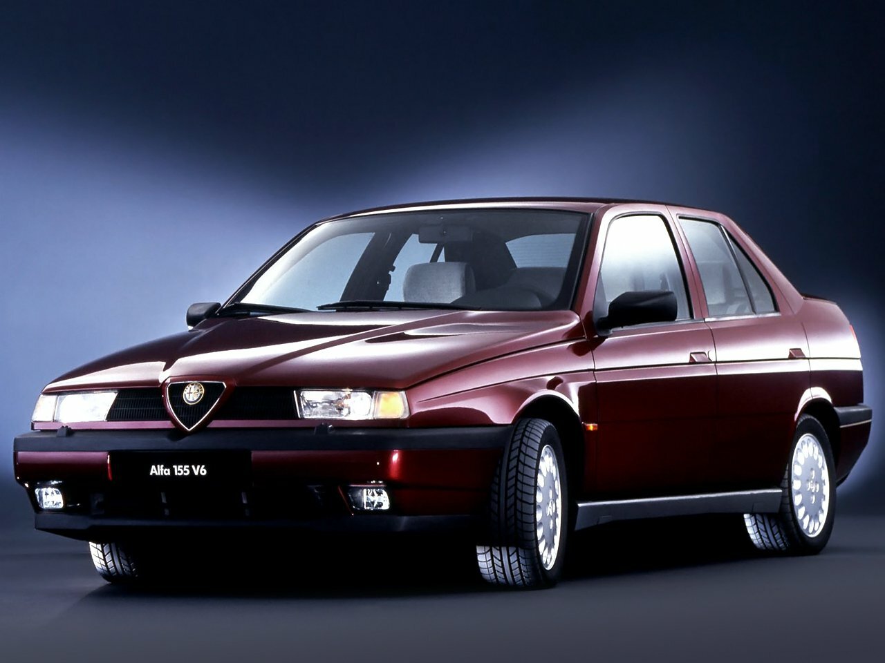 Alfa Romeo 155 I (1992–1995) · 1.7 MT (113 л.с.)