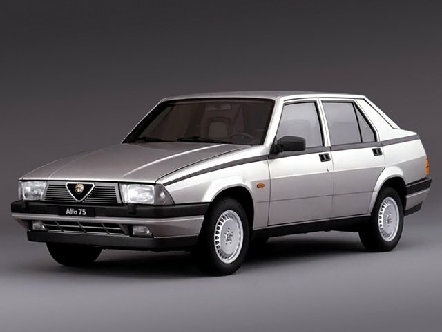 Alfa Romeo 75 I (1985–1992) · 2.5 MT (156 л.с.)