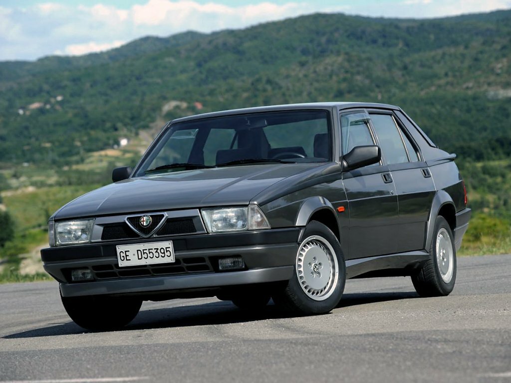 Alfa Romeo 75 I Рестайлинг (1988–1992) · 1.8 MT (129 л.с.)