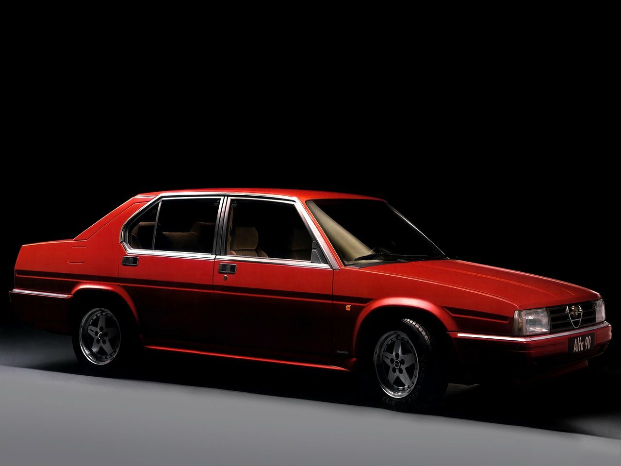 Alfa Romeo 90 (1984–1987) · 2.5 MT (156 л.с.)