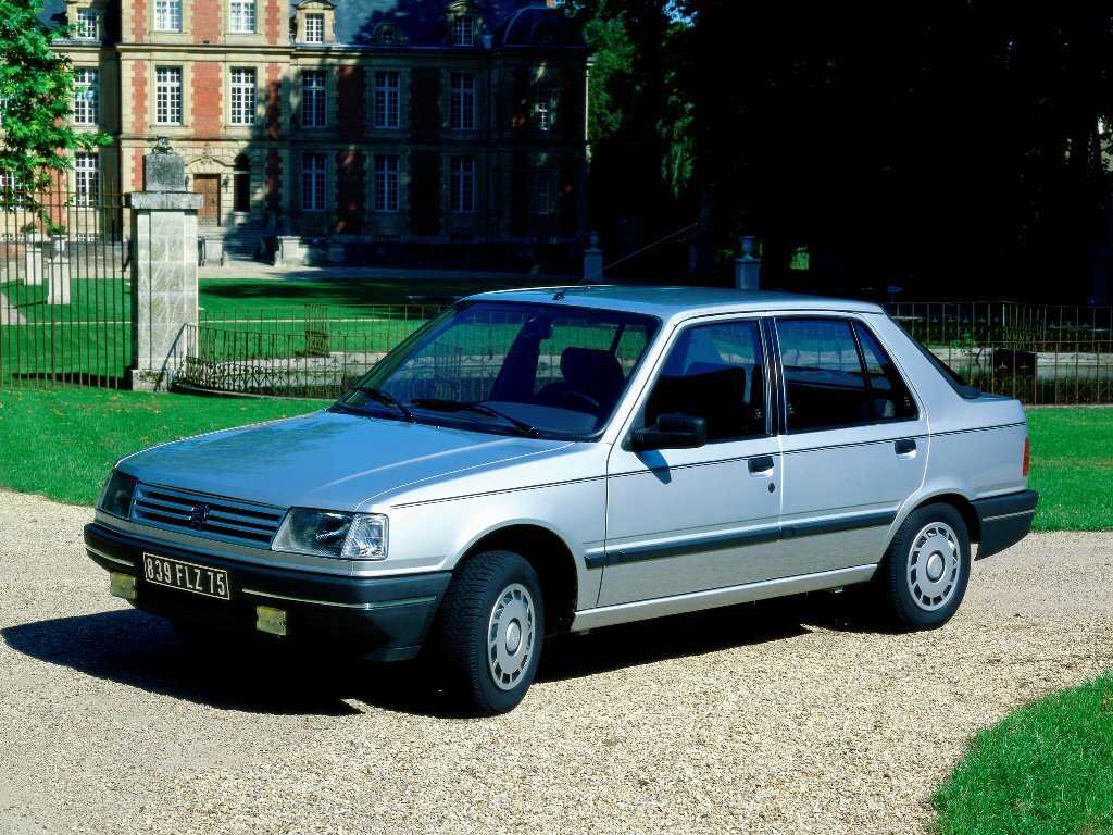Peugeot 309 I Рестайлинг (1989–1993) · 1.4 MT (75 л.с.)