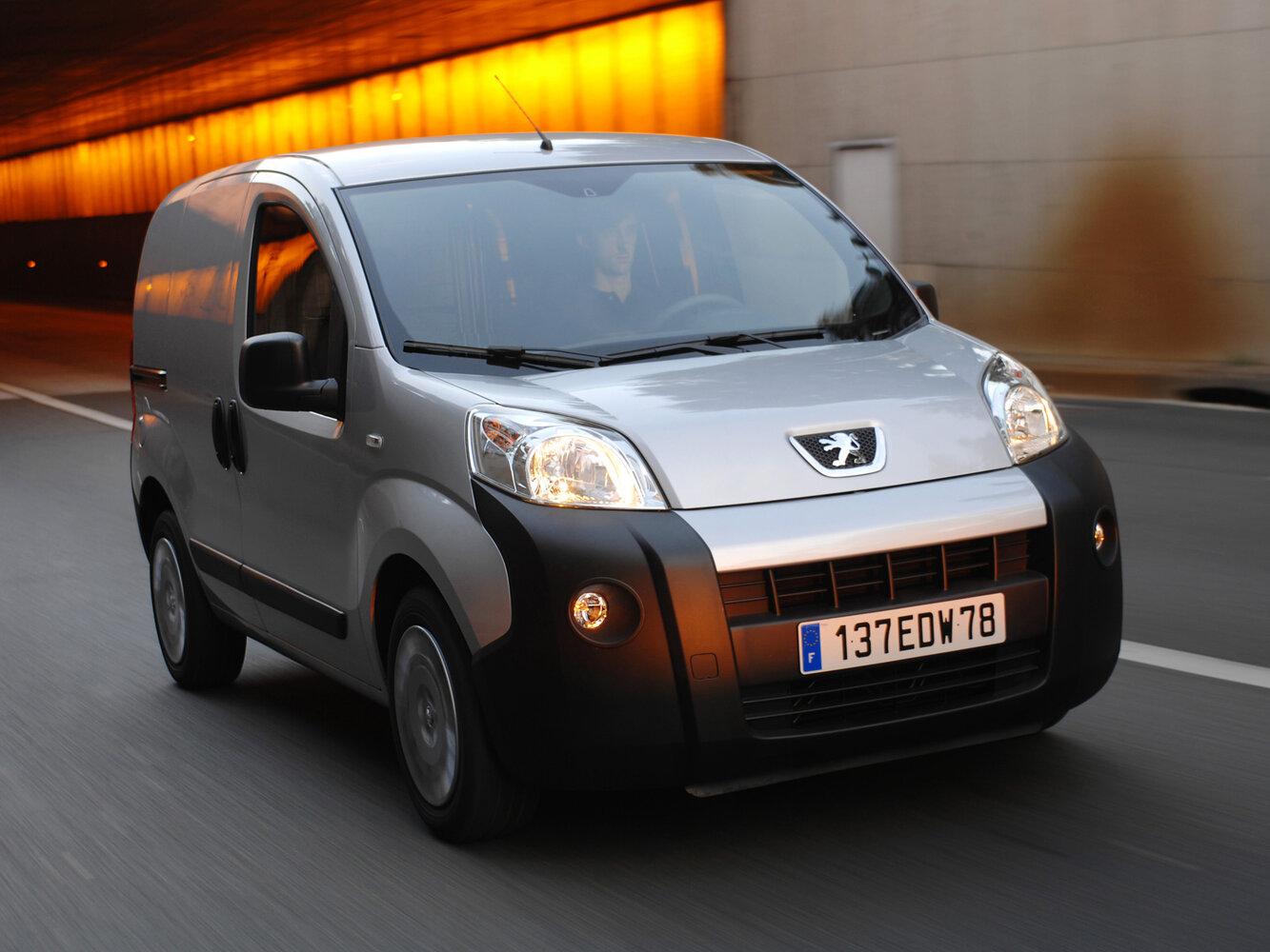 Peugeot Bipper (2008–2018) · 1.3d MT (75 л.с.)