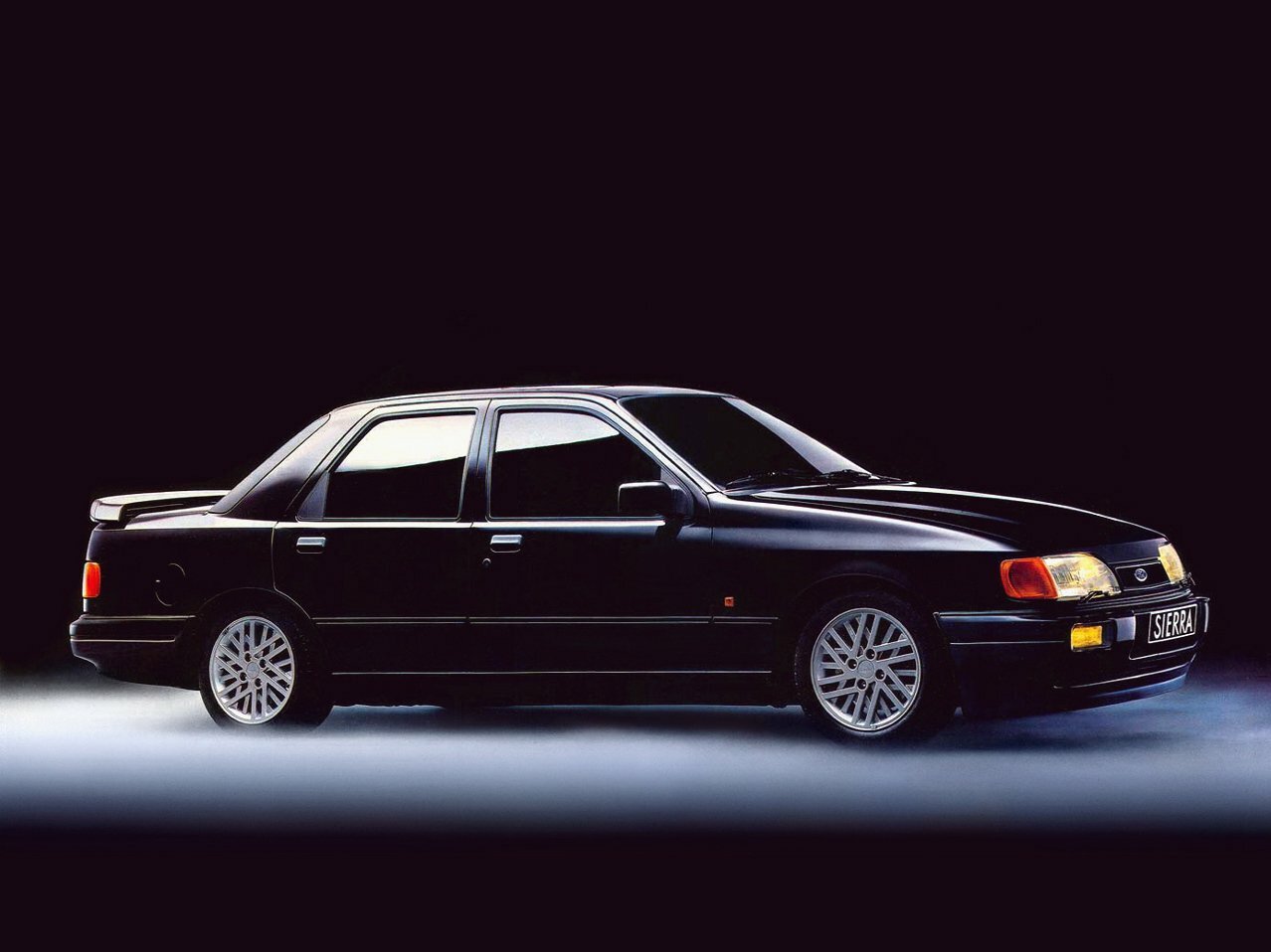 Ford Sierra I Рестайлинг (1987–1993) · 1.6 MT (75 л.с.)