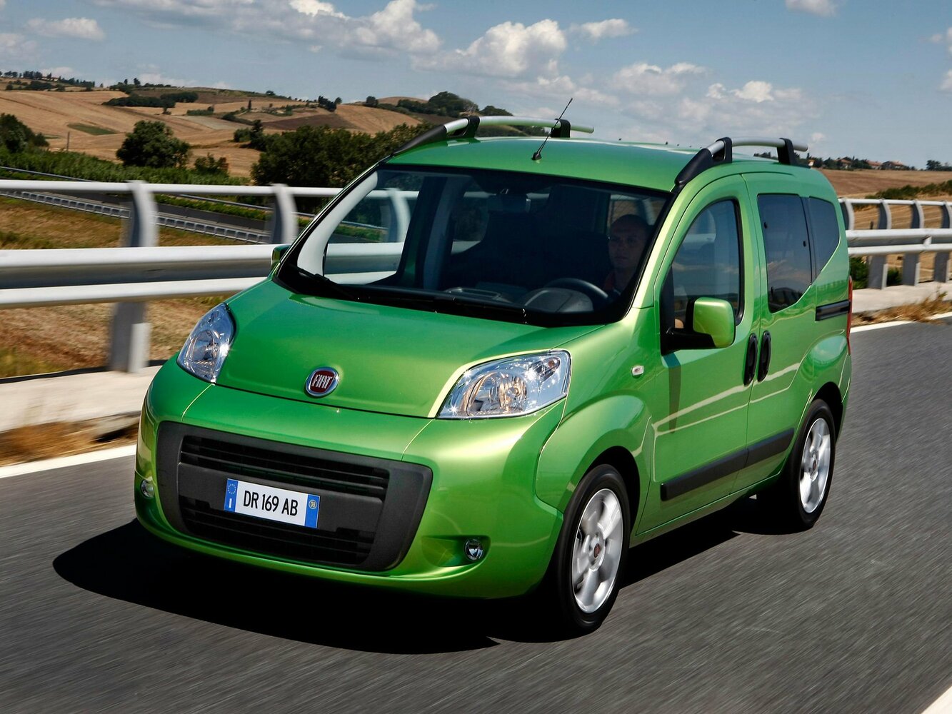 Fiat Qubo I (2007–2016) · 1.3d MT (95 л.с.)