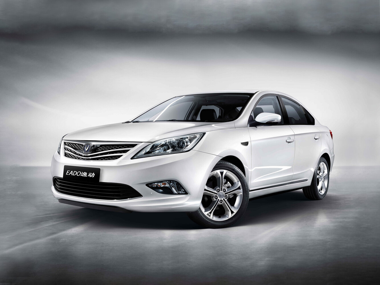Changan Eado I (2013–2018) · 1.6 MT (113 л.с.)