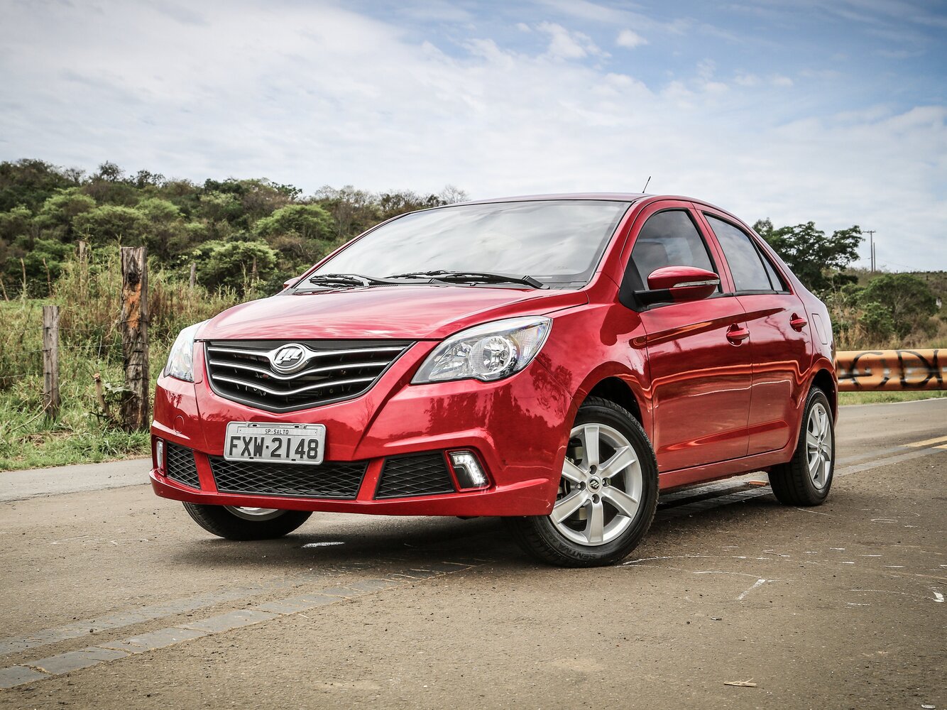 Lifan Celliya (530) (2014–2018) · 1.5 MT (103 л.с.)