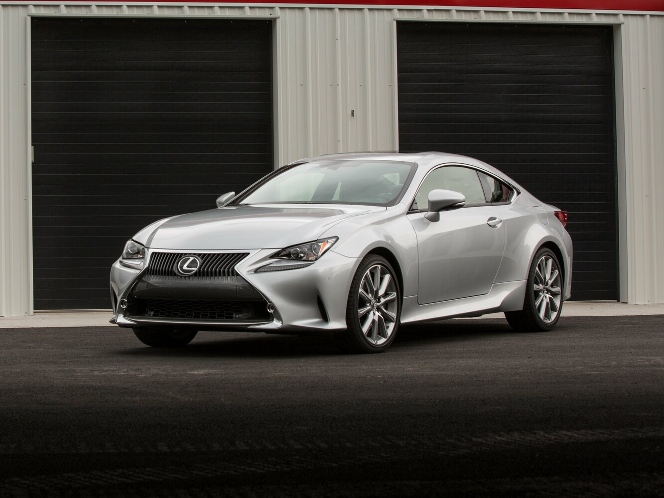Lexus RC I (2014–2018) · 300 3.5 AT (258 л.с.) 4WD