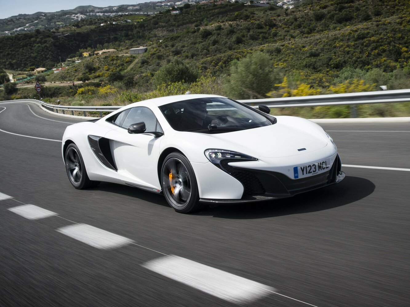McLaren 650S (2014–2017) · 3.8 AMT (650 л.с.)