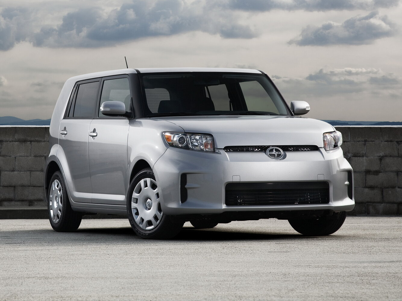 Scion xB II Рестайлинг (2010–2015) · 2.4 MT (160 л.с.)
