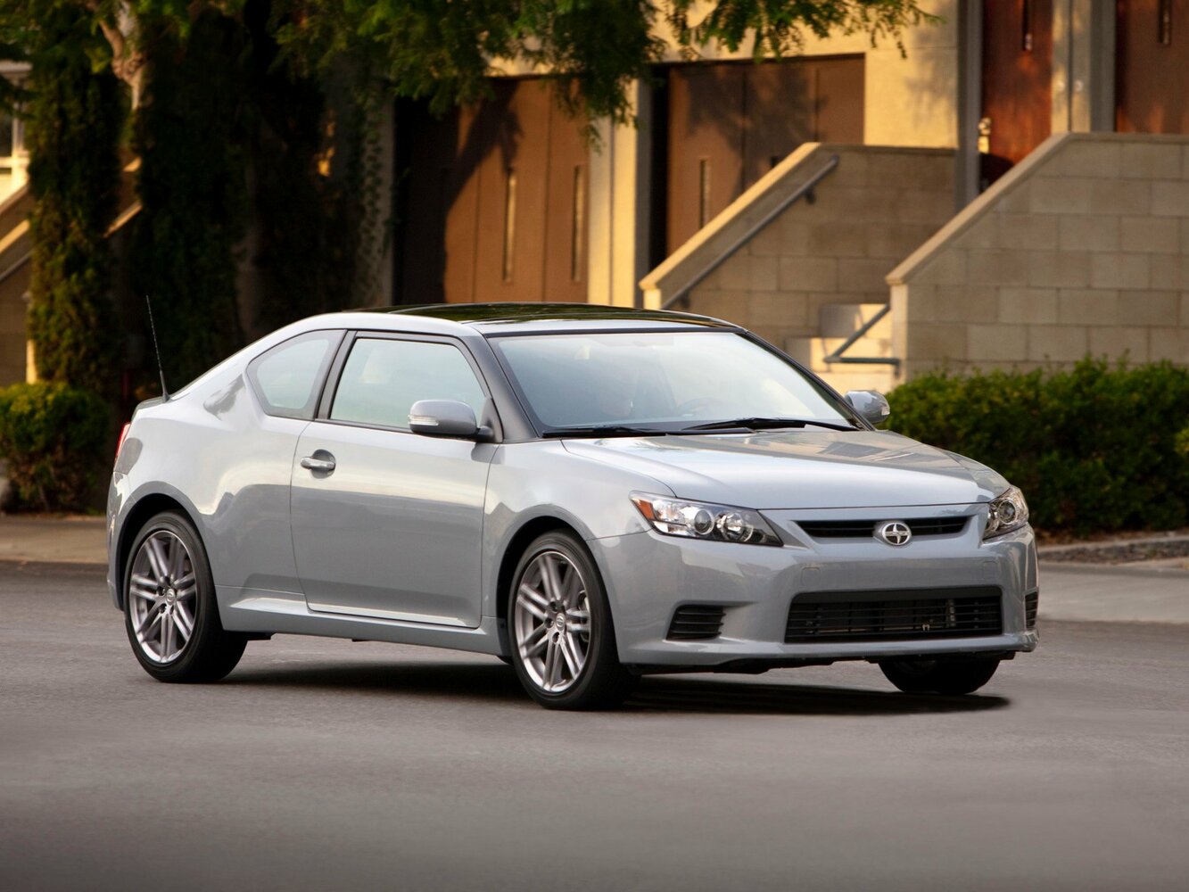 Scion tC II (2010–2013) · 2.5 AT (182 л.с.)