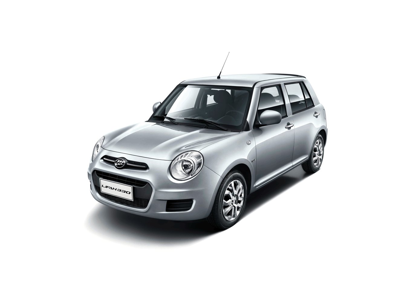 Lifan Smily I Рестайлинг (330) (2014–2018) · 1.3 MT (88 л.с.)