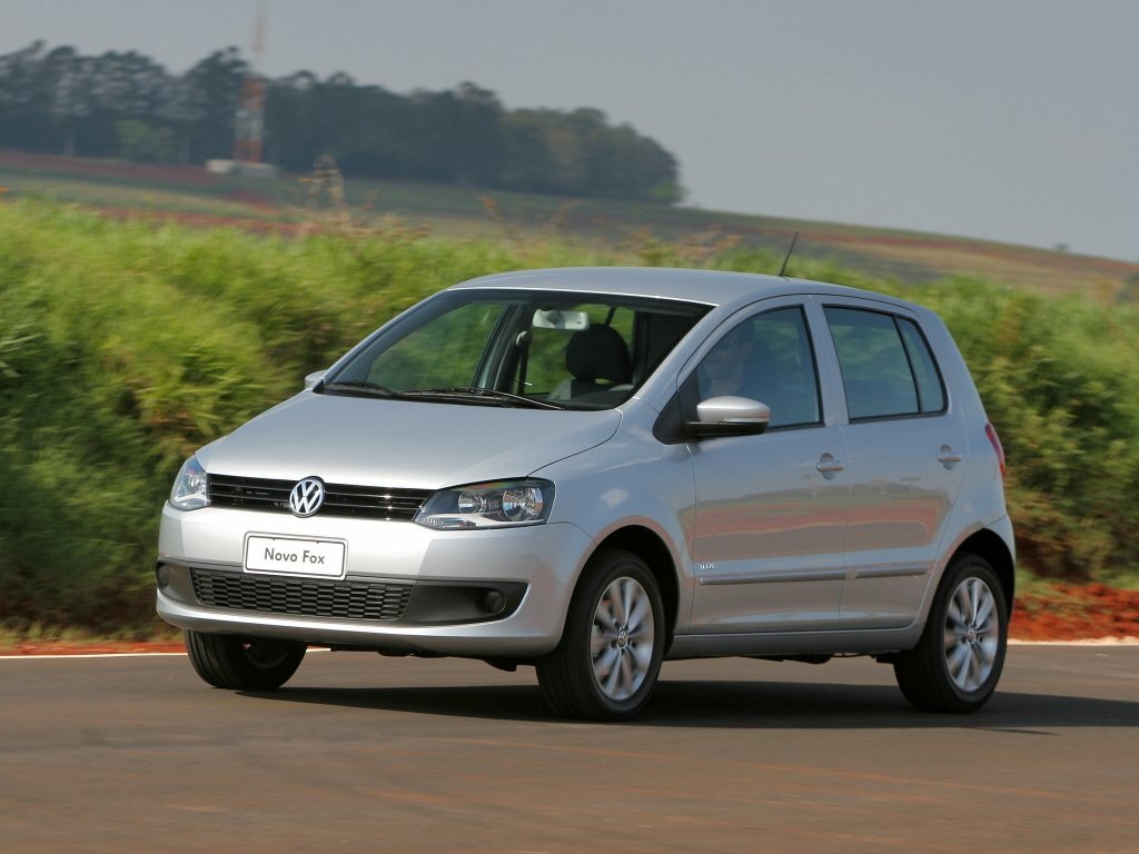 Volkswagen Fox II Рестайлинг (2009–2011) · 1.6 MT (101 л.с.)