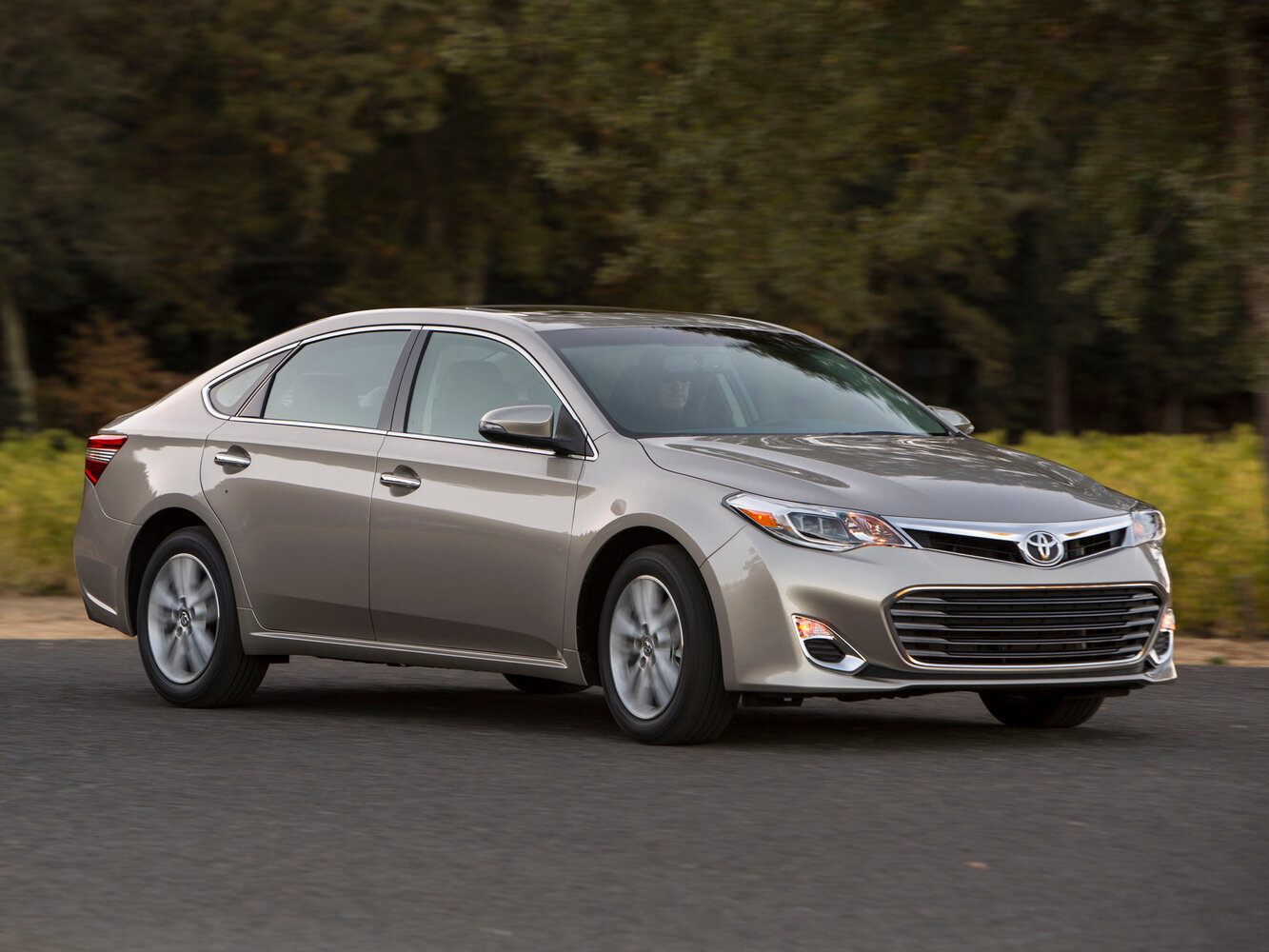 Toyota Avalon IV (2012–2015) · 3.5 AT (277 л.с.)