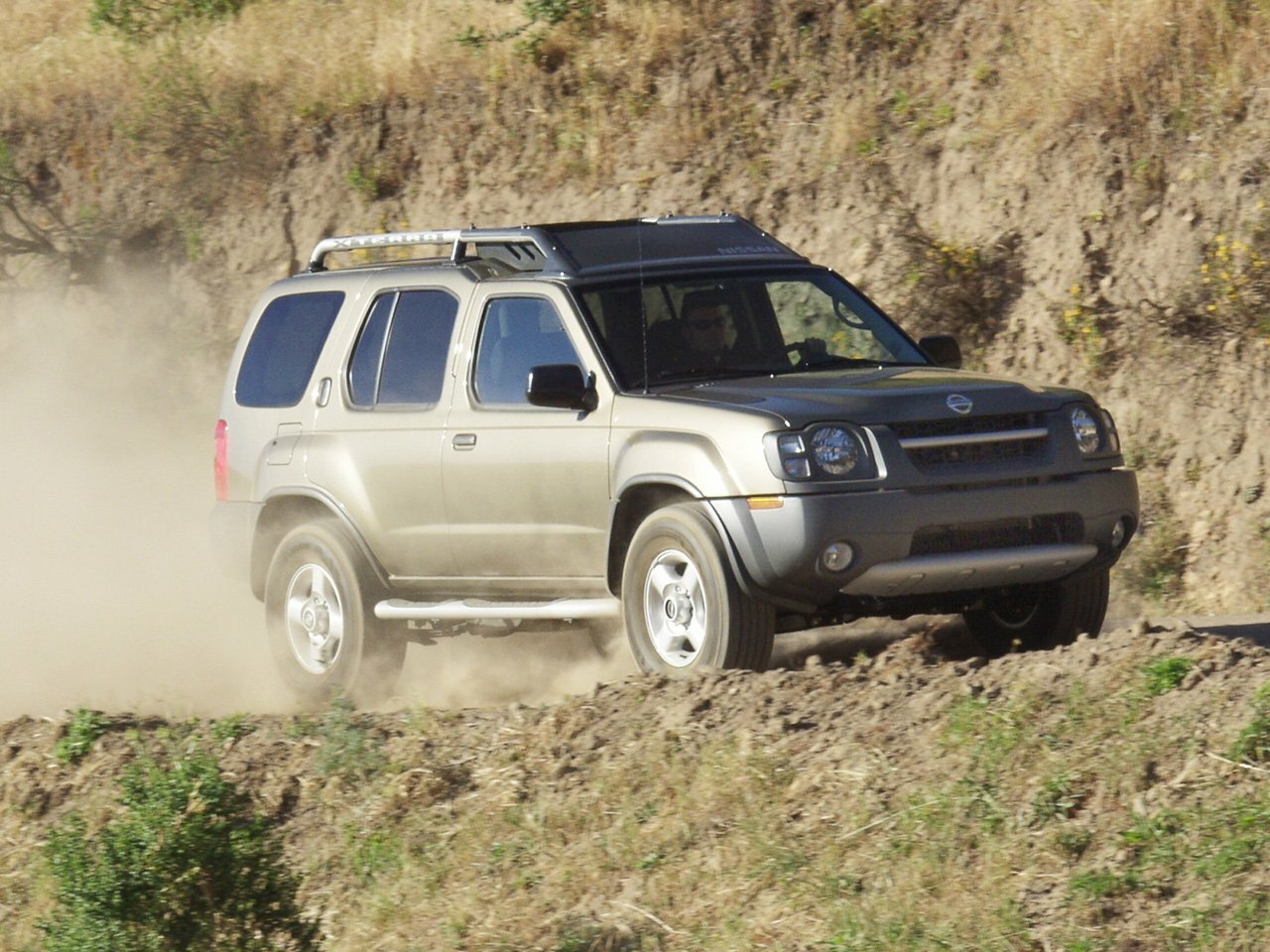 Nissan Xterra I Рестайлинг (2001–2005) · 3.3 AT (180 л.с.) 4WD