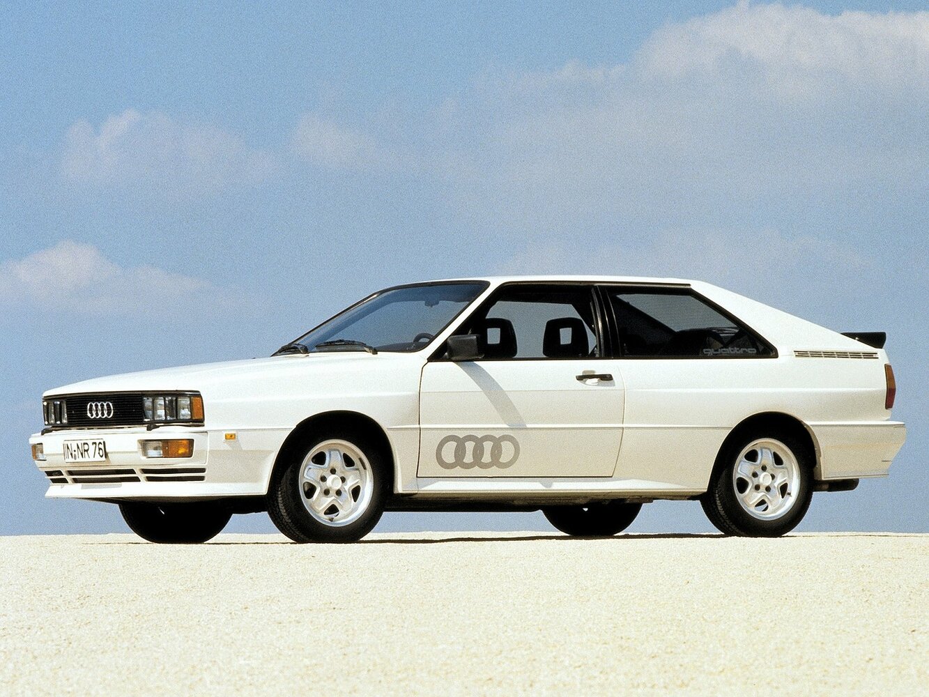 Audi Quattro I (1980–1985) · 2.1 AT (200 л.с.) 4WD