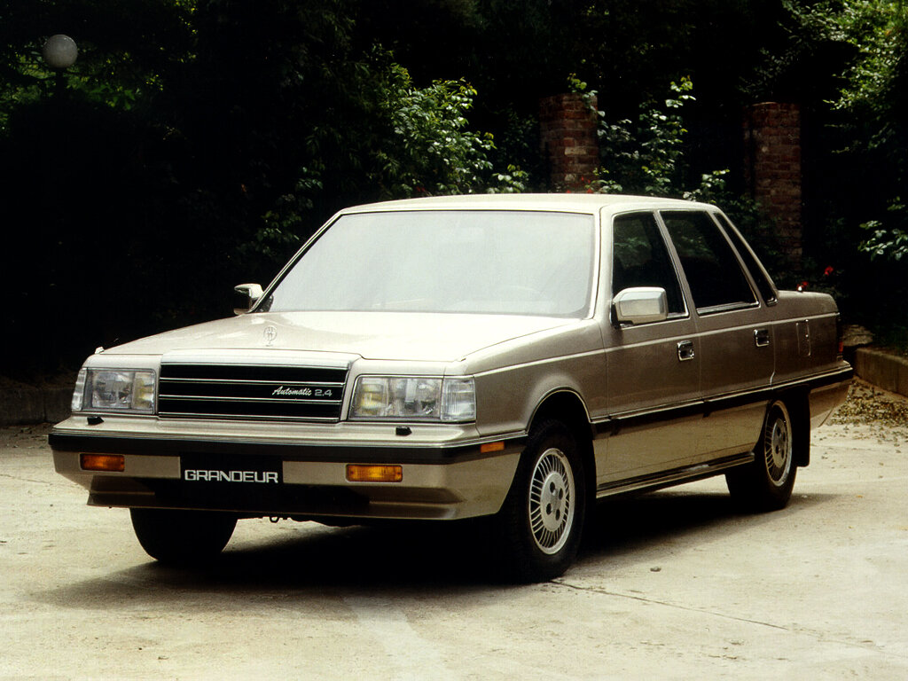 Hyundai Grandeur I (1986–1992) · 2.4 MT (130 л.с.)