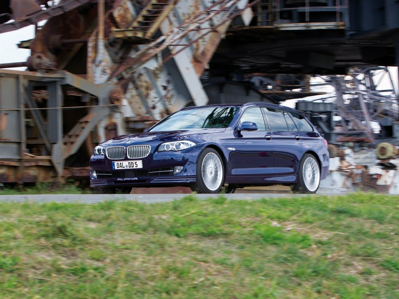 Alpina D5 F10/F11 (2011–2013) · 3.0d AT (350 л.с.)