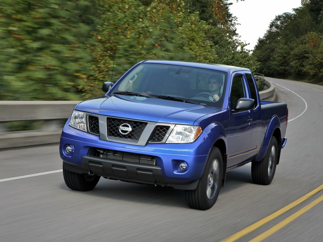 Nissan Navara (Frontier) III (D40) Рестайлинг (2010–2015) · 4.0 MT (265 л.с.) 4WD