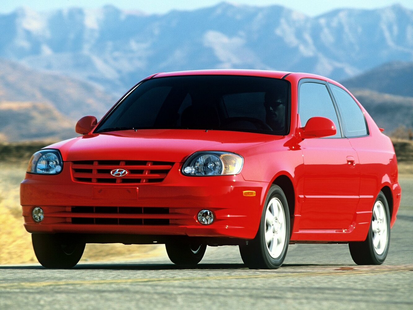 Hyundai Accent II Рестайлинг (2002–2005) · 1.5 MT (102 л.с.)