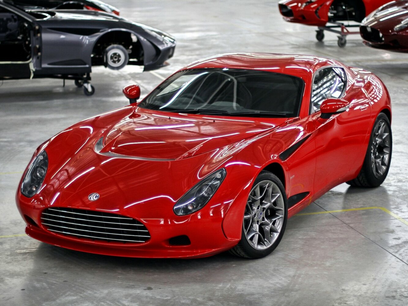AC 378 GT Zagato I (2012–2012) · 6.2 MT (442 л.с.)