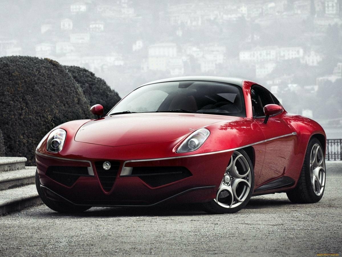 Alfa Romeo Disco Volante (2013–2013) · 4.7 MT (450 л.с.)