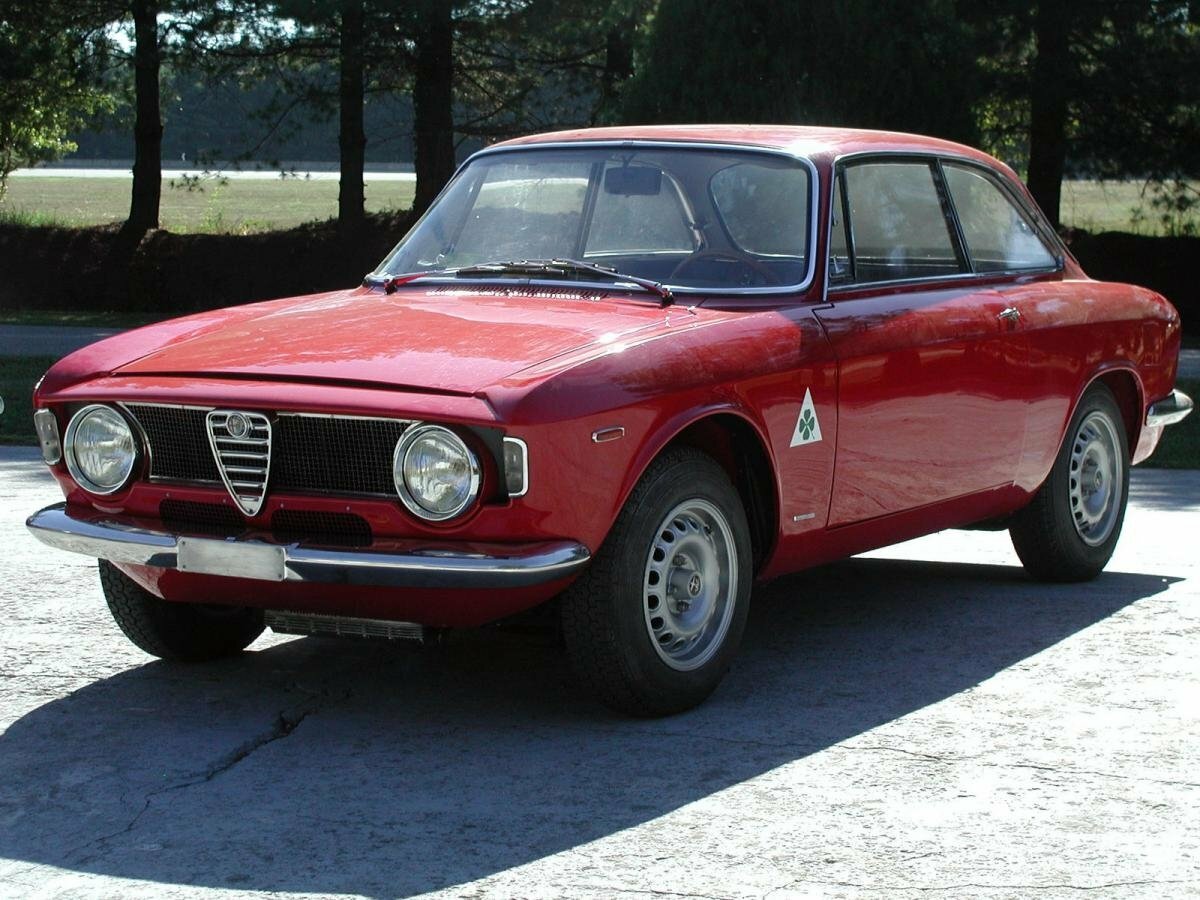 Alfa Romeo GTA Coupe (1965–1975) · 1.3 MT (160 л.с.)