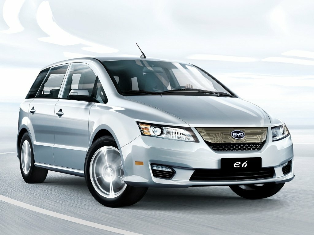 BYD E6 (2009–2021) · Electro CVT (114.0 кВт) 4WD