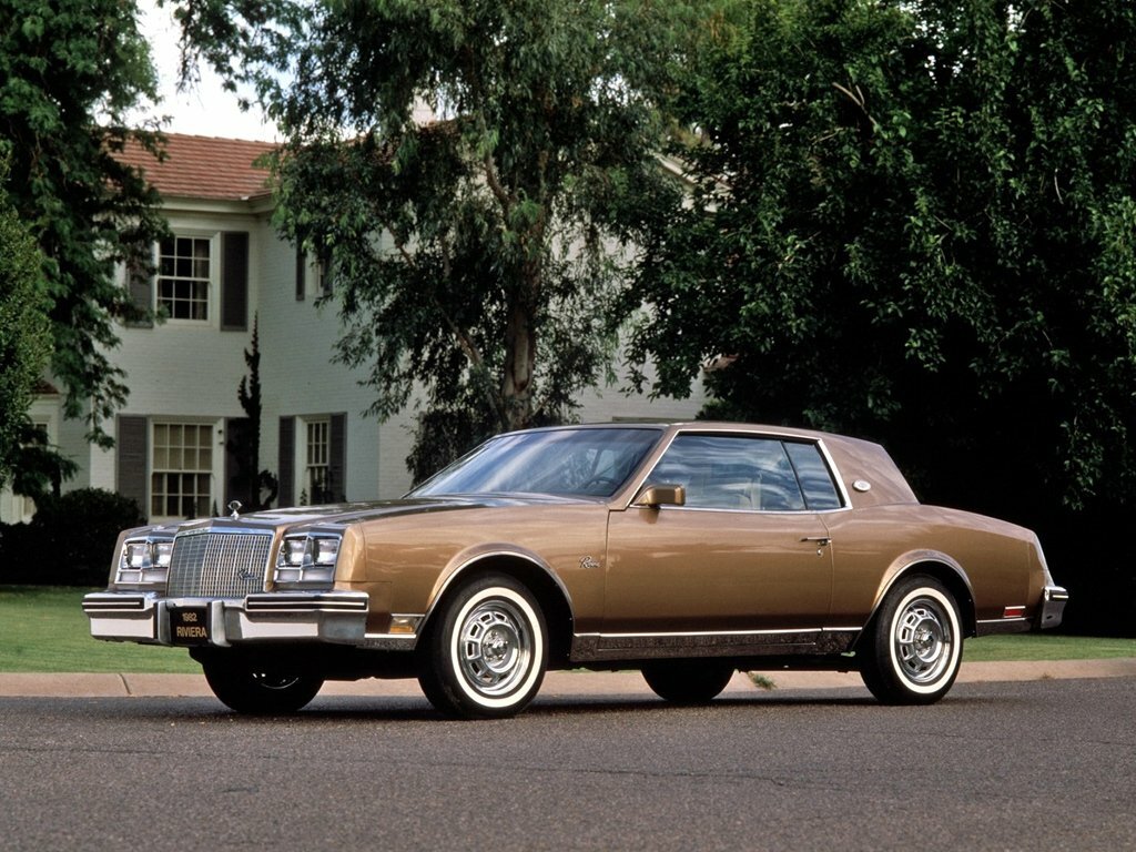 Buick Riviera VI (1979–1985) · 3.8 AT (185 л.с.)