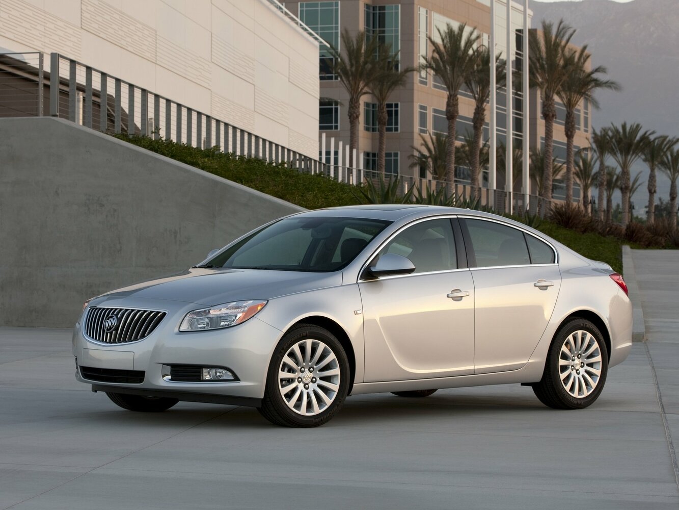 Buick Regal V (2009–2013) · CLX Turbo 2.0 MT (223 л.с.)