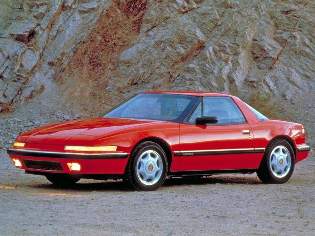 Buick Reatta (1988–1991) · 3.8 AT (173 л.с.)