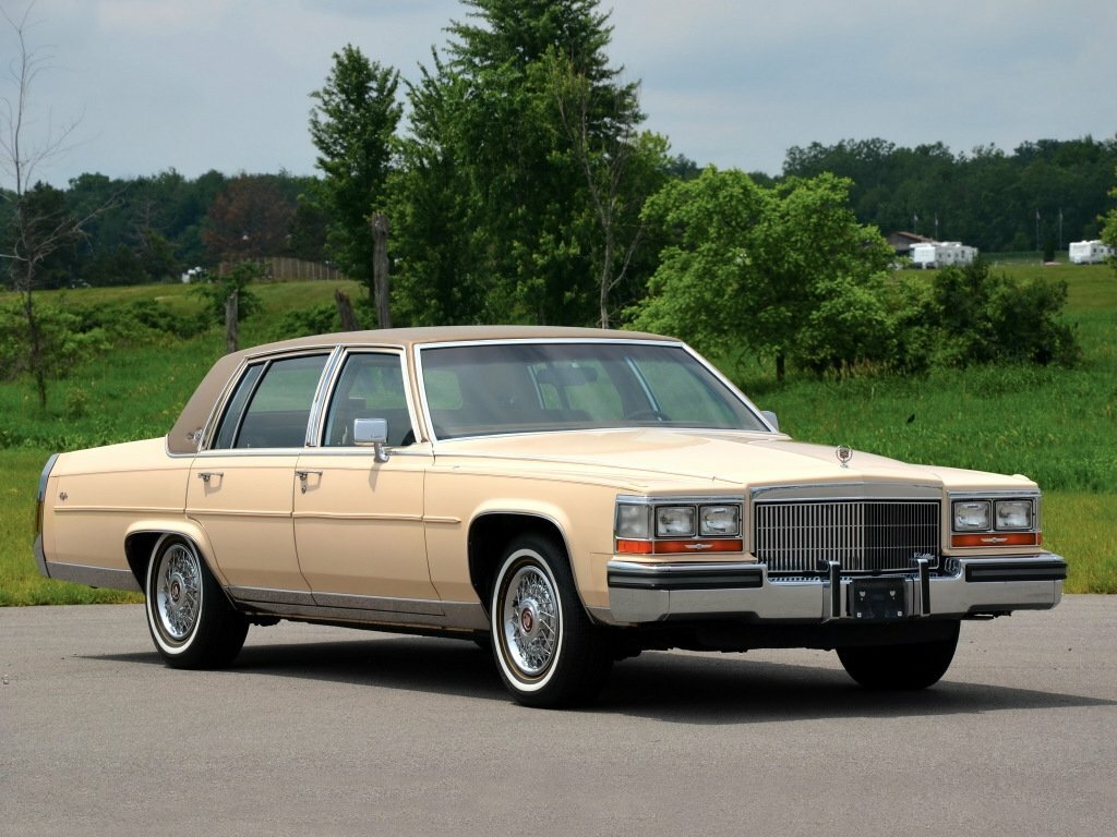 Cadillac Brougham (1987–1992) · 5.0 AT (173 л.с.)