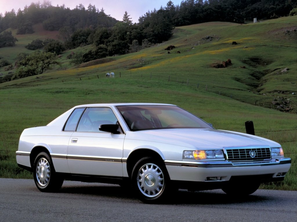 Cadillac Eldorado X (1992–2002) · 4.6 AT (273 л.с.)