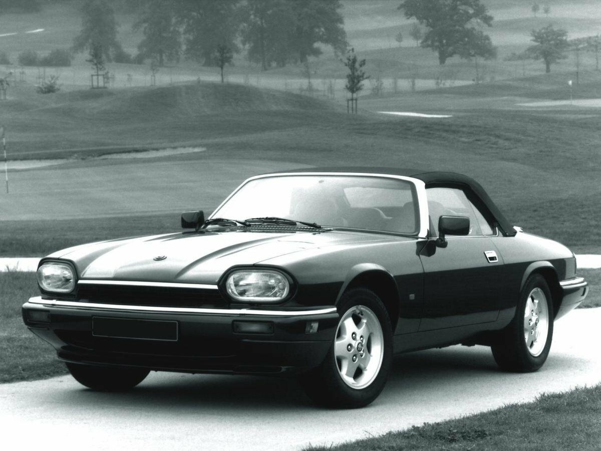 Daimler XJS (1973–1977) · 4.2 MT (173 л.с.)
