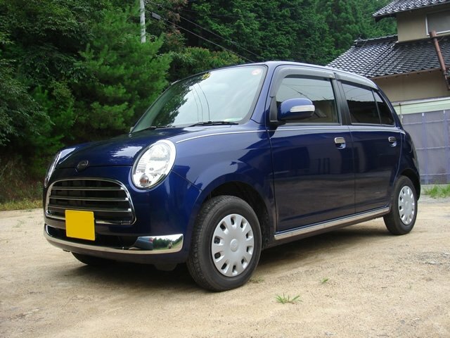 Daihatsu Mira Gino II (2004–2009) · 0.7 AT (58 л.с.)