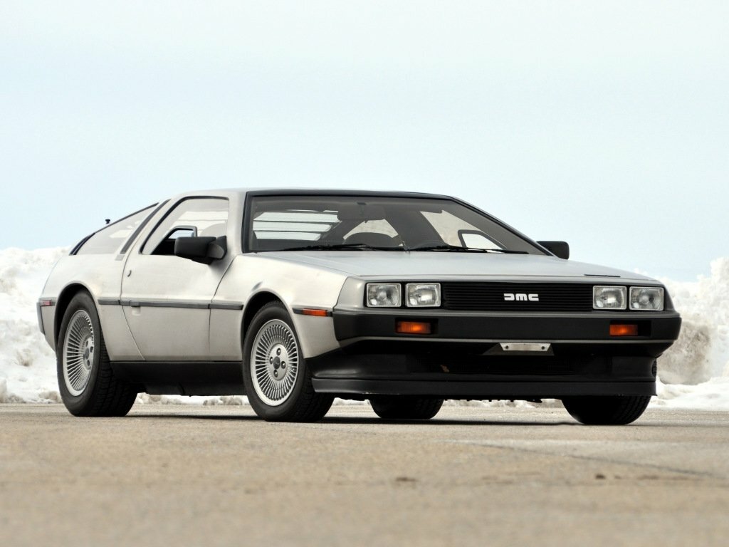 DeLorean DMC-12 (1981–1982) · 2.9 AT (150 л.с.)