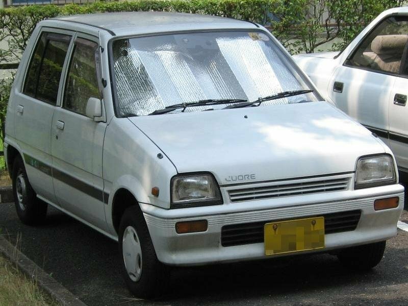 Daihatsu Cuore II (L70) (1985–1990) · 0.9 MT (44 л.с.)