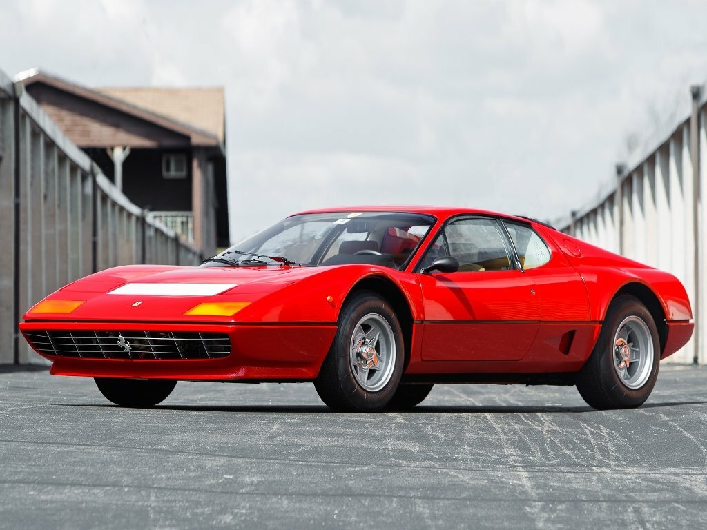 Ferrari 512 BB (1976–1984) · 4.9 MT (360 л.с.)