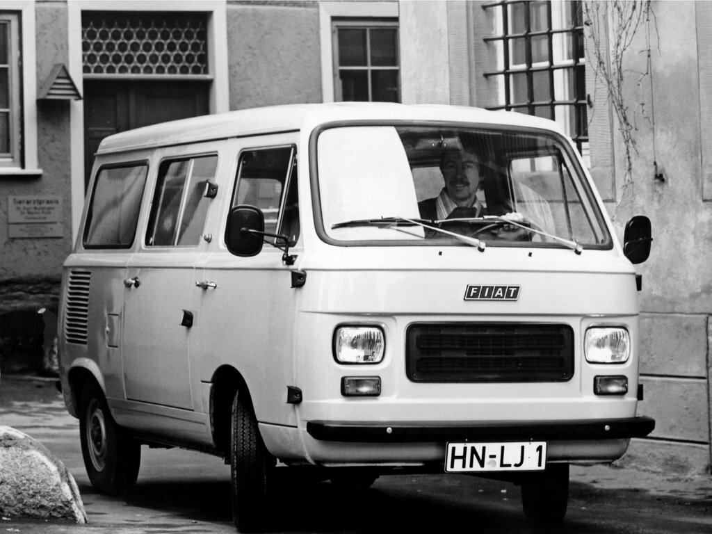 Fiat 900T (1976–1985) · 0.9 MT (35 л.с.)