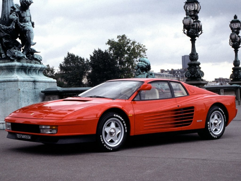 Ferrari Testarossa (1984–1991) · 4.9 MT (390 л.с.)