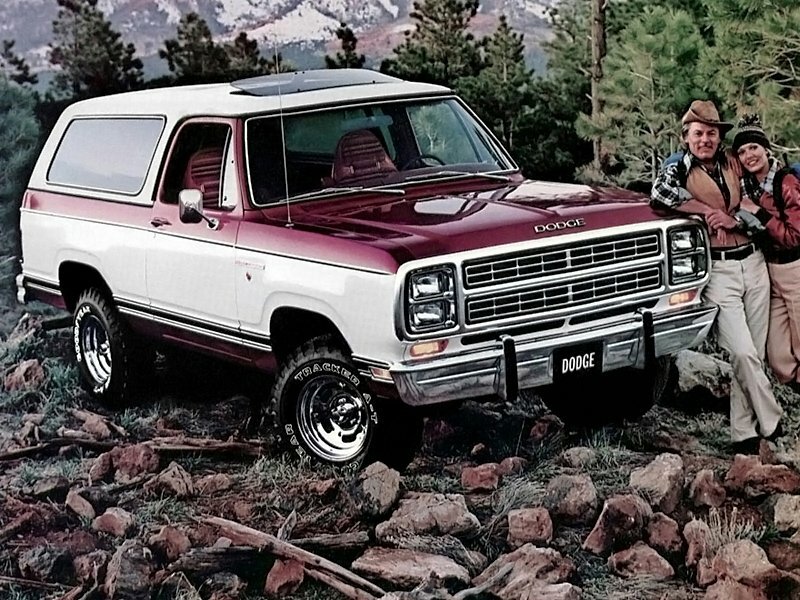 Dodge Ramcharger I (1974–1980) · 5.9 MT (193 л.с.)