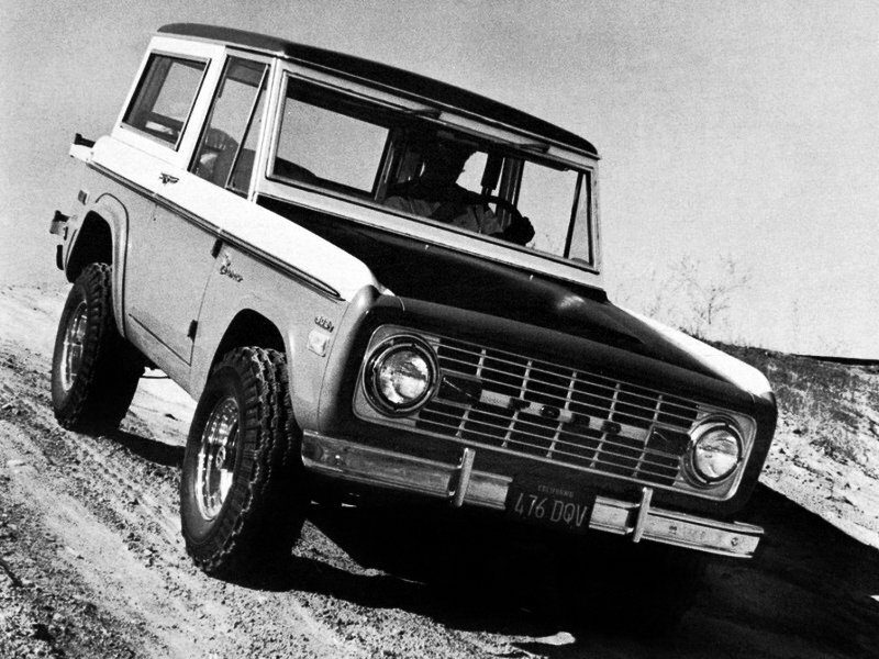 Ford Bronco I (1966–1977) · 4.7 AT (200 л.с.)