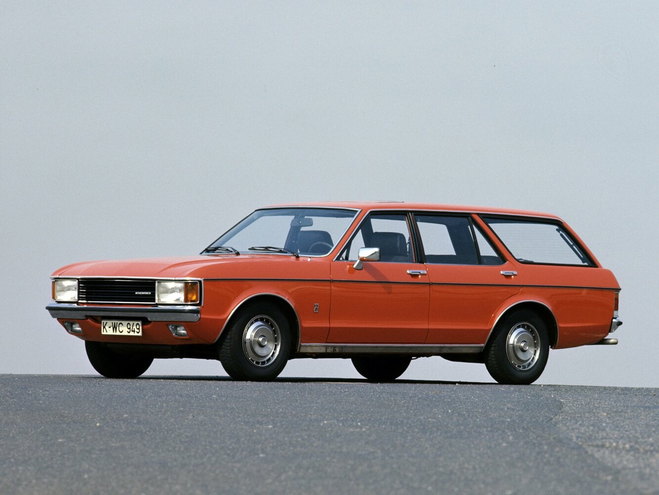 Ford Granada I (1972–1977) · 3.0 MT (137 л.с.)
