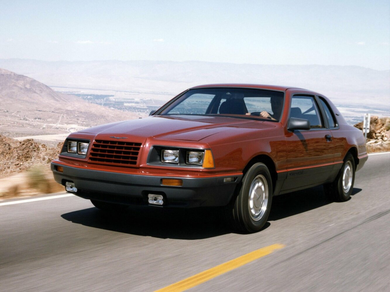 Ford Thunderbird IX (Aero Birds) (1983–1988) · 3.8 AT (110 л.с.)