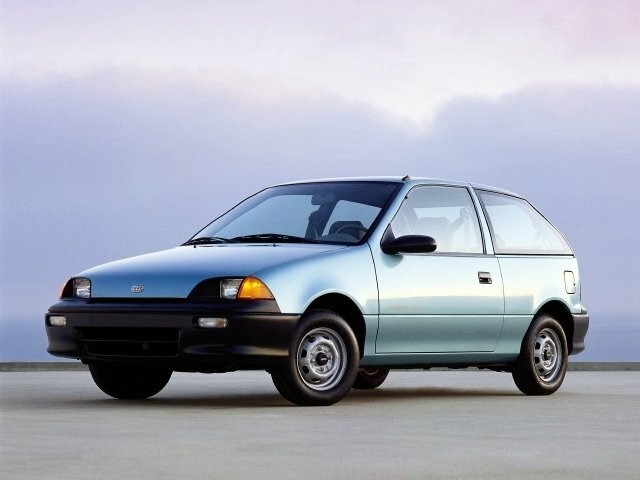 Geo Metro (1989–1997) · 1.3 AT (70 л.с.)