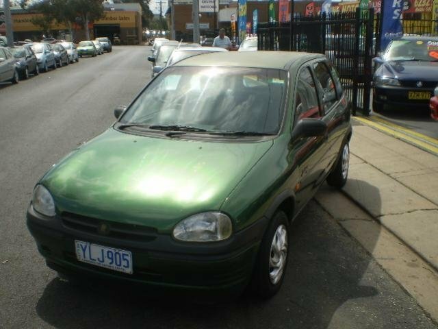 Holden Barina III (SB) (1997–2000) · 1.4 AT (90 л.с.)
