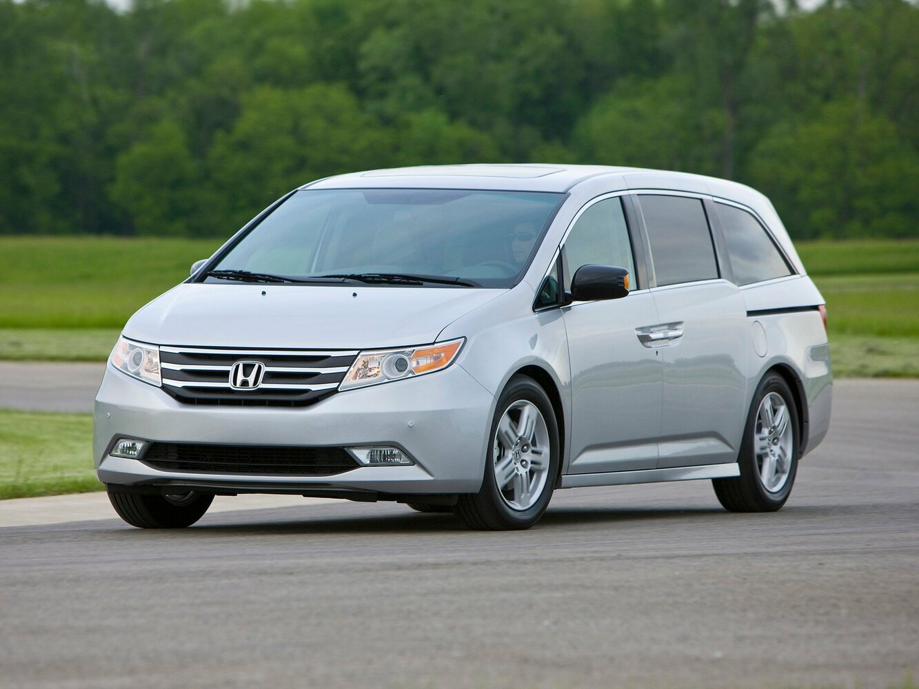 Honda Odyssey (North America) IV (2010–2017) · 3.5 AT (248 л.с.)