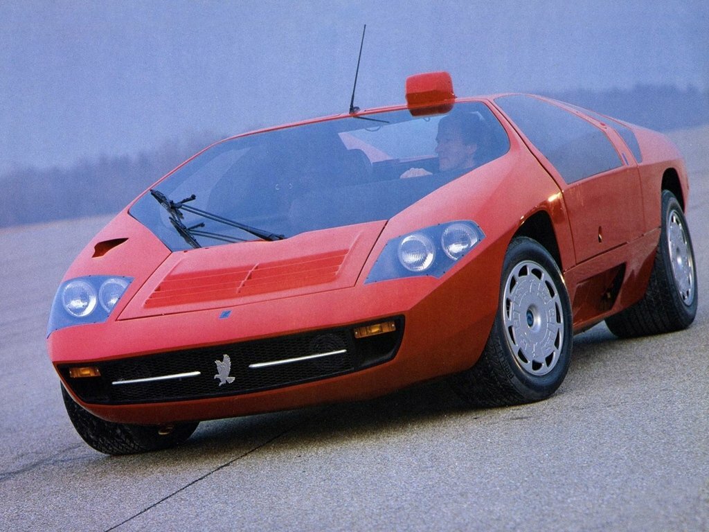 Isdera Imperator 108i (1984–1993) · 5.0 MT (231 л.с.)