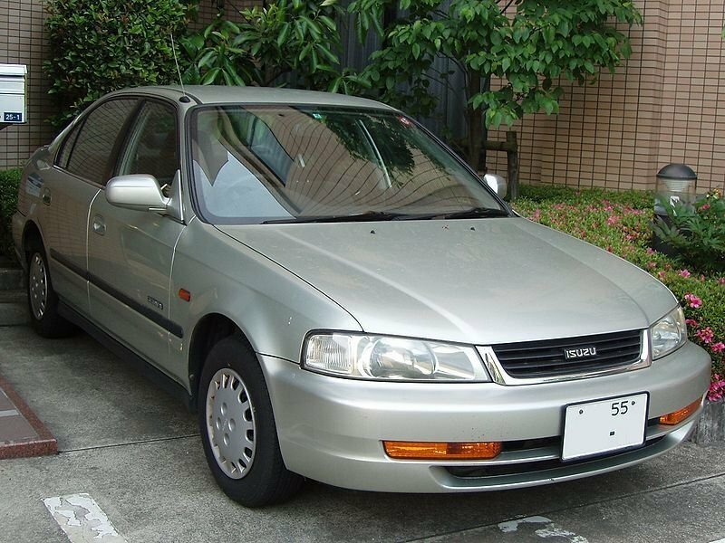 Isuzu Gemini V (1997–2000) · 1.5 AT (105 л.с.)